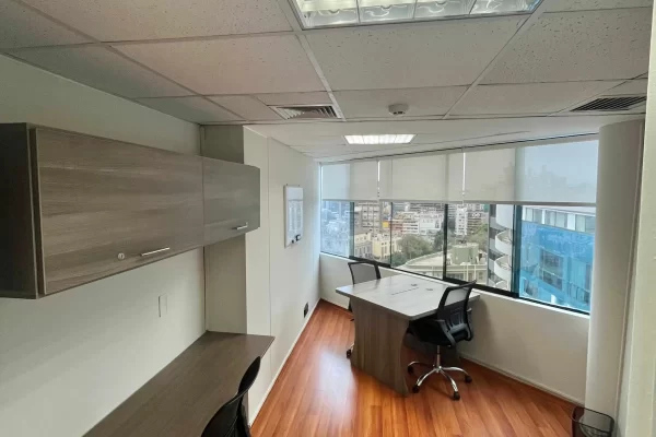 Oficina privada amoblada para 3 personas en Miraflores y San Isidro